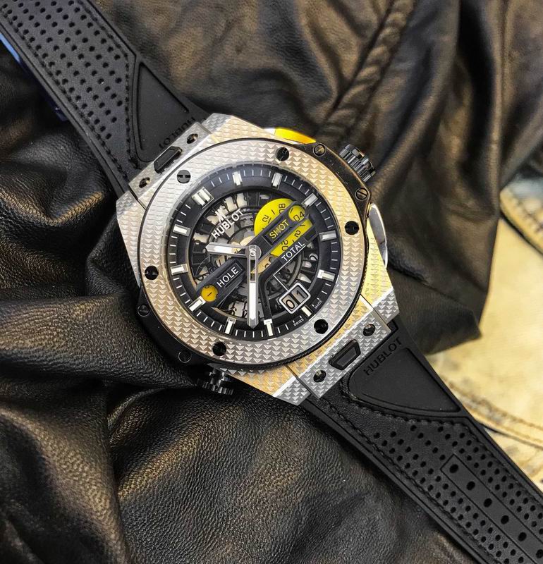 Hublot 43mm 092220